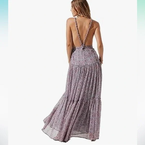 ASTR the Label Eartha Floral Maxi Dress in Blue & Pink Multi Ditsy. Size Medium - Picture 7 of 12